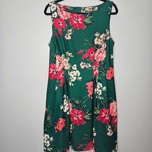 Vince Camuto Womens Fit and Flare Green Floral Dress Size 14 with pockets